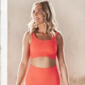 Aim'n Vitamin C Ribbed Seamless Bra & Biker Shorts Set - S